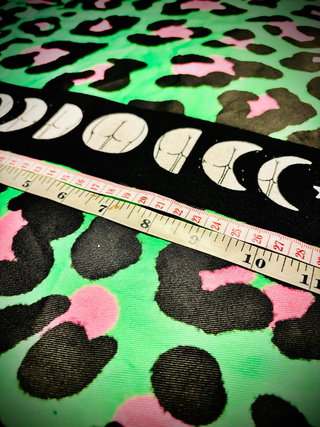 Full moon phases patch with a big ol' butt