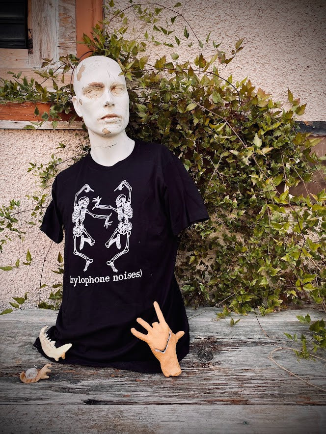 Dancing Skeletons make xylophone noises t-shirt.