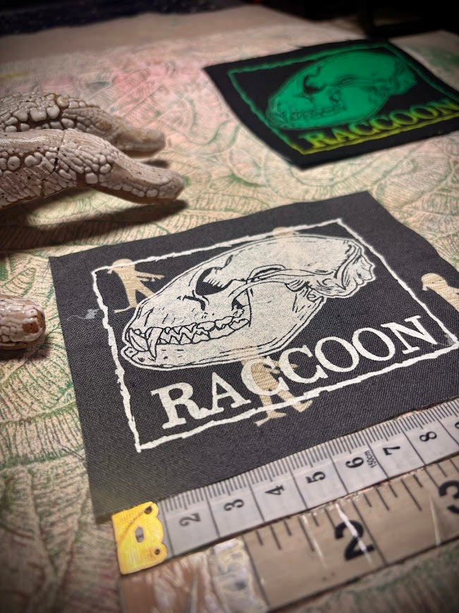 Raccoon skull sew on patch