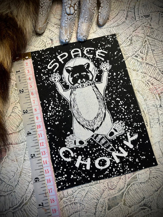 Space Chonk, Raccoon space traveler patch