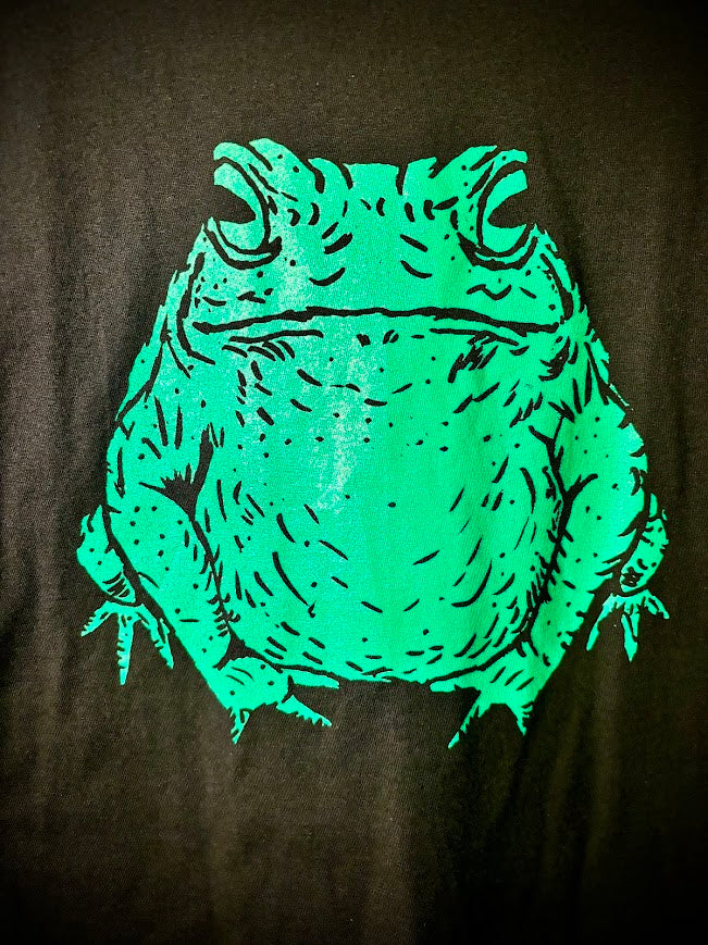 Chonky toad tee