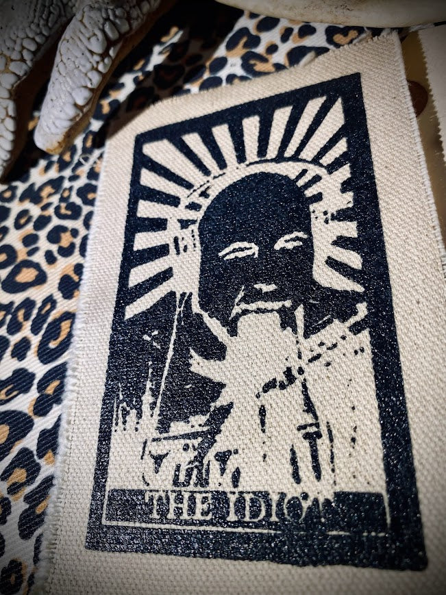 The Idiot tarot card featuring Joe Rogan. sew on patch