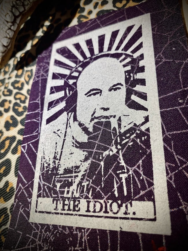 The Idiot tarot card featuring Joe Rogan. sew on patch