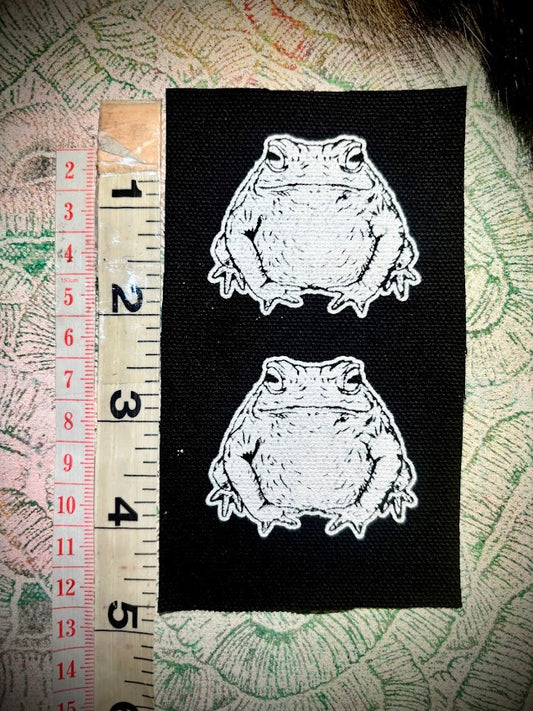 two toads mini patch.