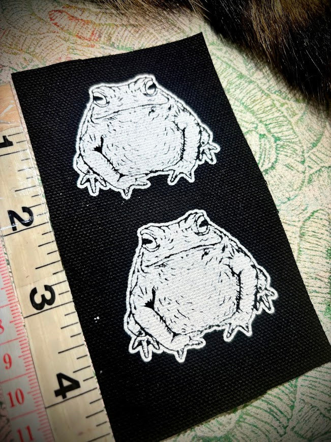 two toads mini patch.