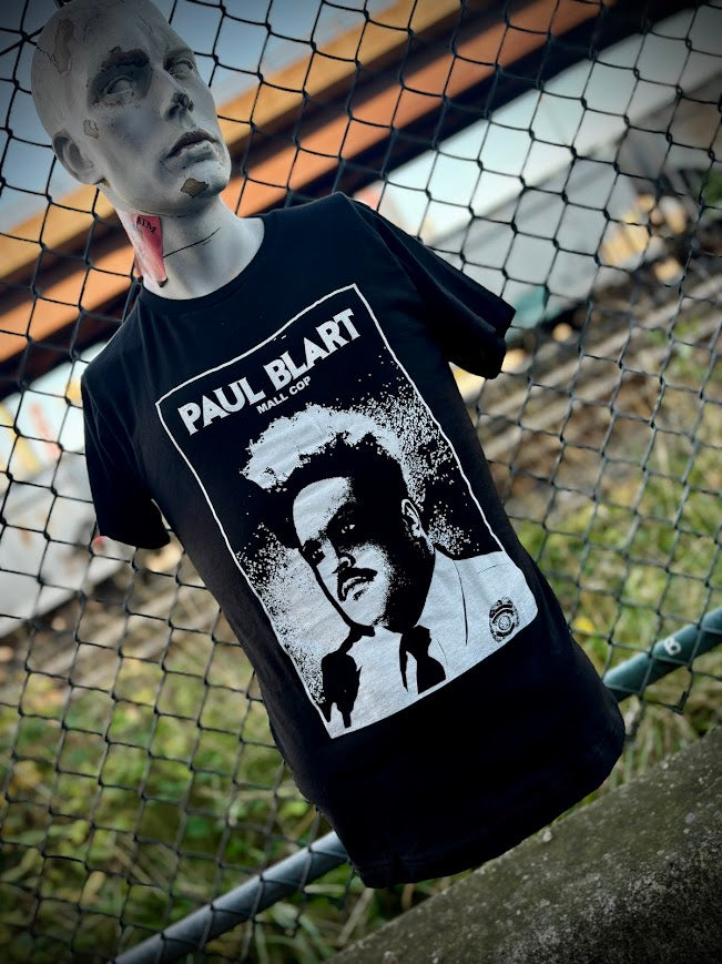 Eraserblart t-shirt.