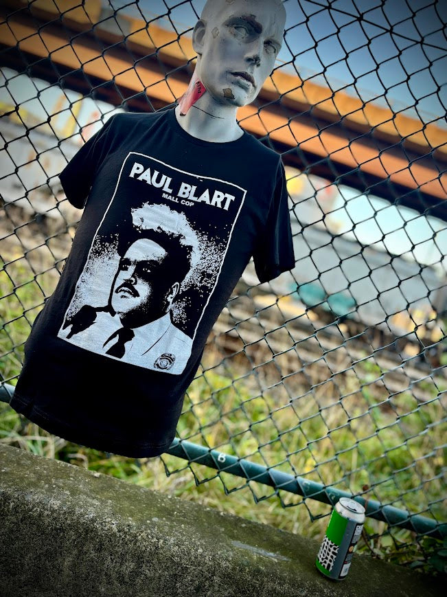 Eraserblart t-shirt.