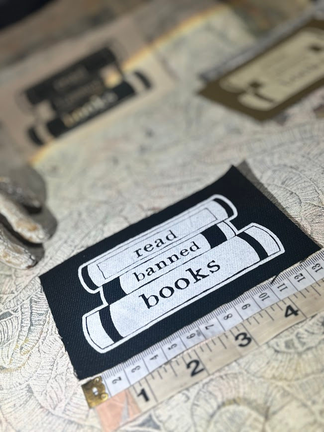 Read banned books sew on patch