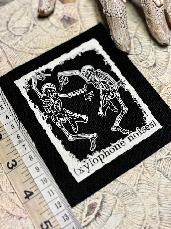 Xylophone noises! dancing skeleton patch.