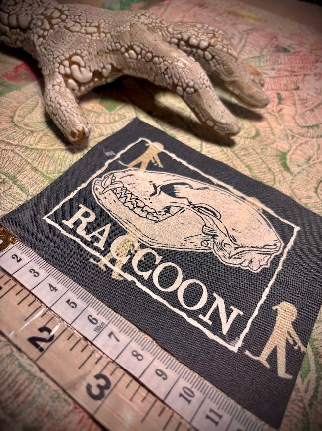 Raccoon skull sew on patch