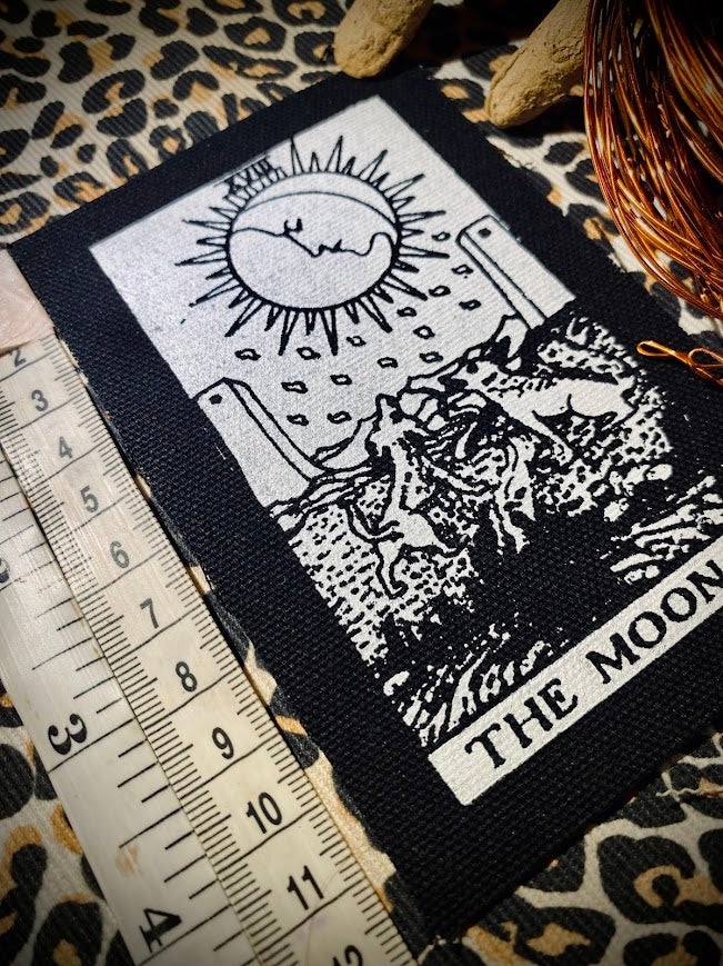 The Moon Tarot card patch