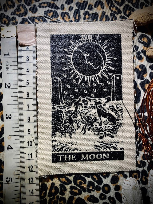 The Moon Tarot card patch