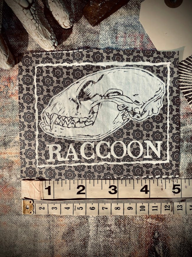 Raccoon skull sew on patch