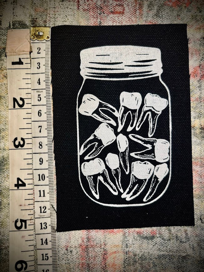 Jar or Teeth sew on patch