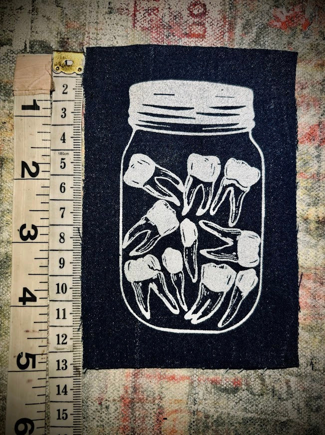 Jar or Teeth sew on patch